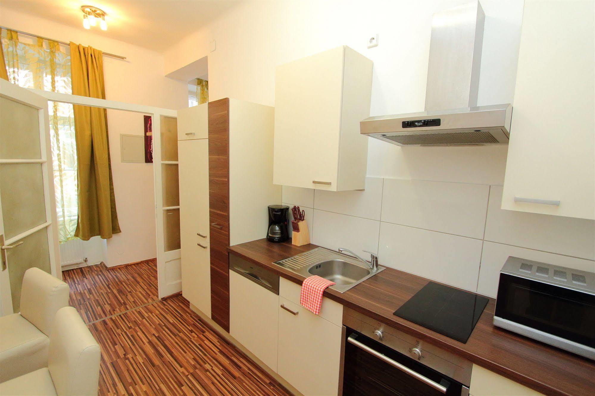 Apartment Simmering Vienna Exterior photo