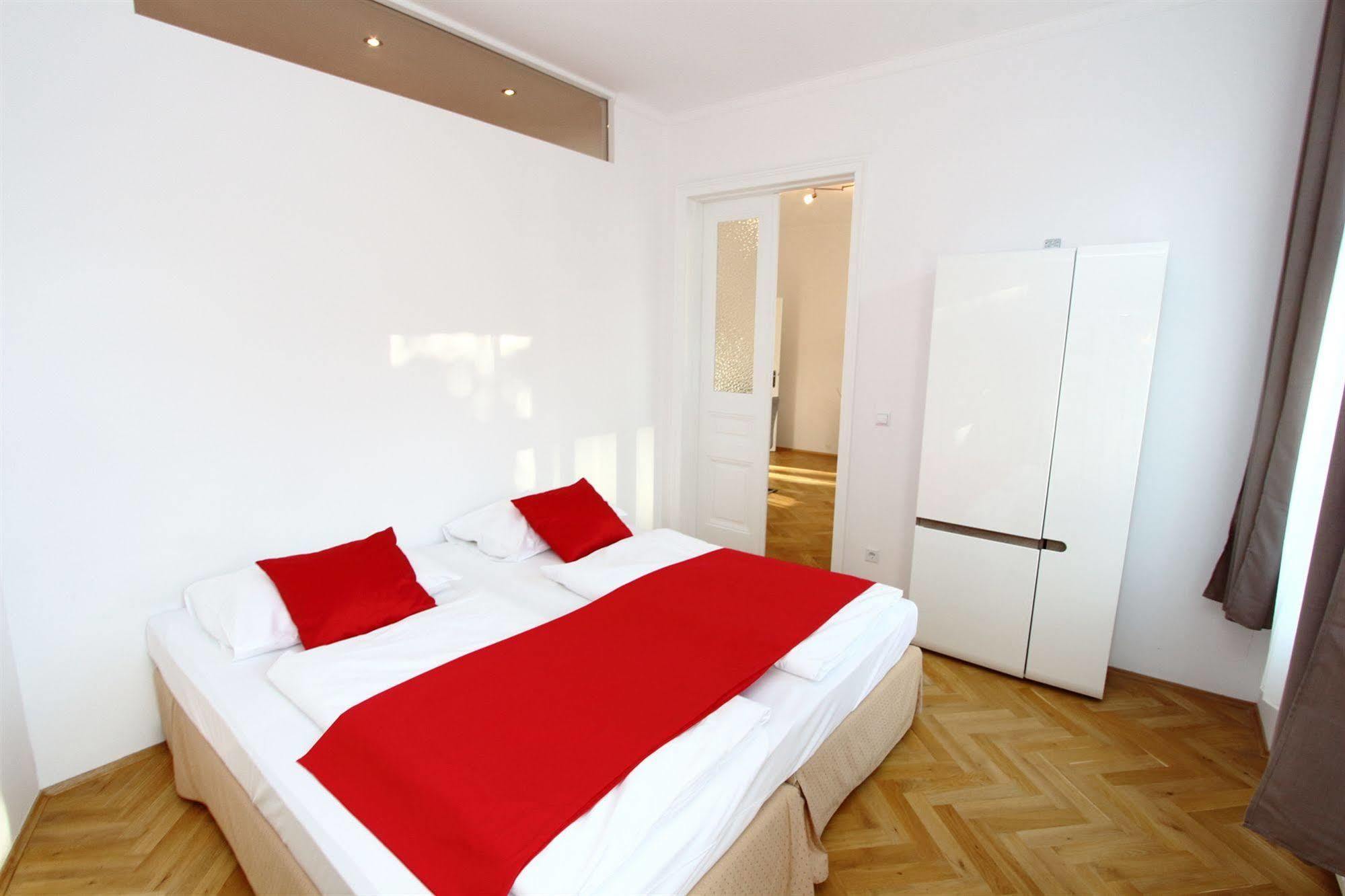 Apartment Simmering Vienna Exterior photo